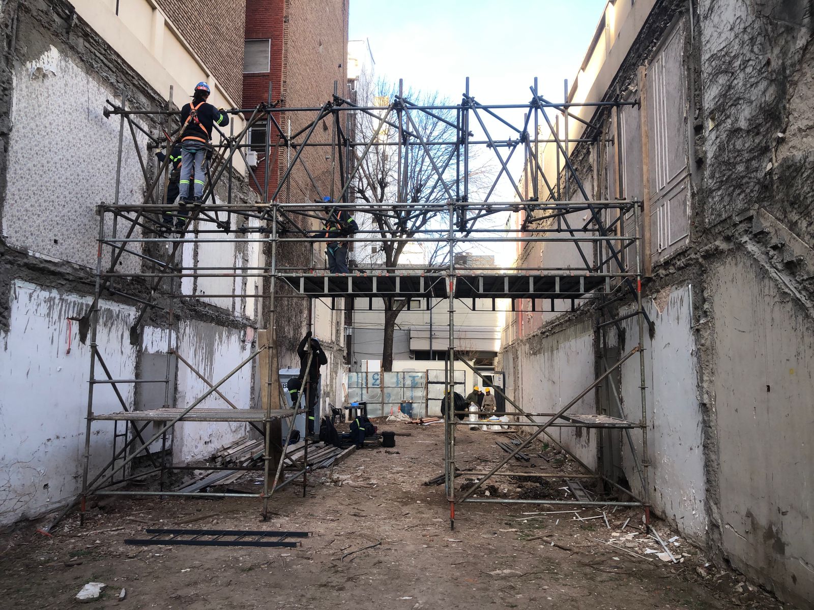 VIGA DE APUNTALAMIENTO - RECOLETA